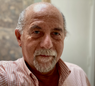 Ricardo Arturo Sanz - Arquitecto ISOPLUS
